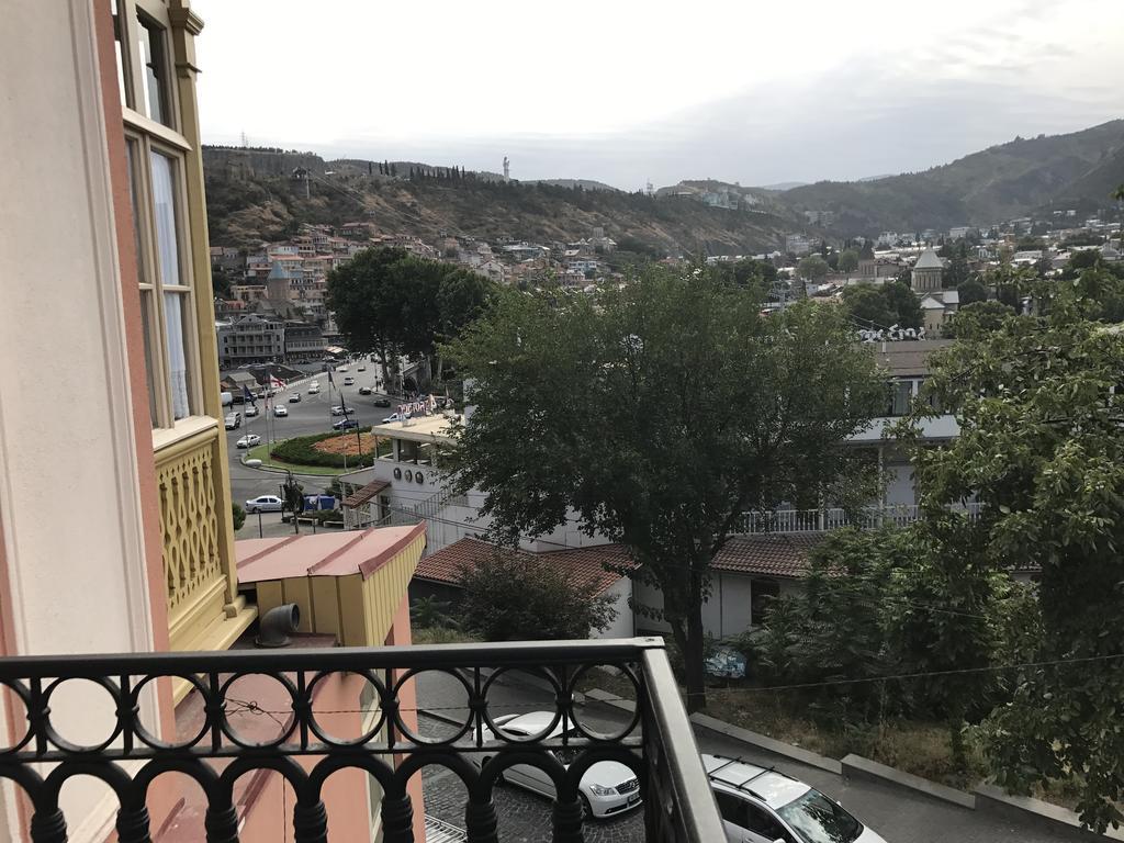 Oc Apartments Tiflis Oda fotoğraf